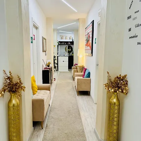 Bed & Breakfast Chroma Italy - Chroma Tessera Roma