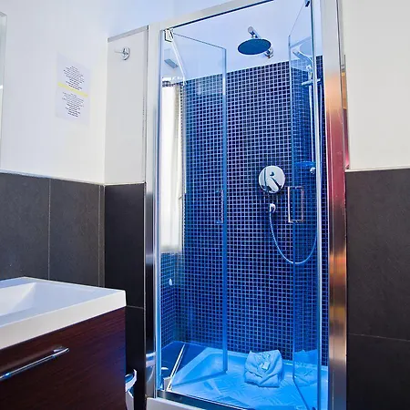 Chroma Italy - Chroma Tessera Oda ve Kahvaltı 4*