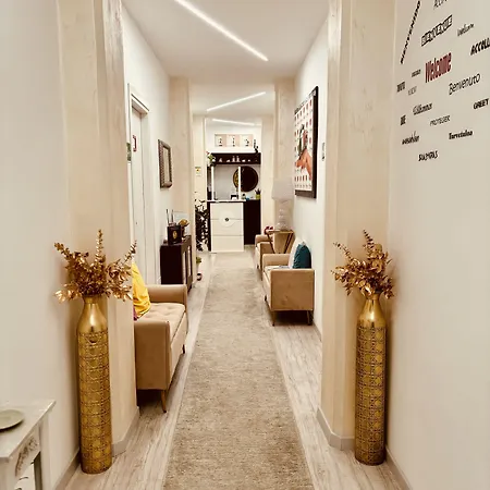 Chroma Italy - Chroma Tessera Bed & Breakfast Rom