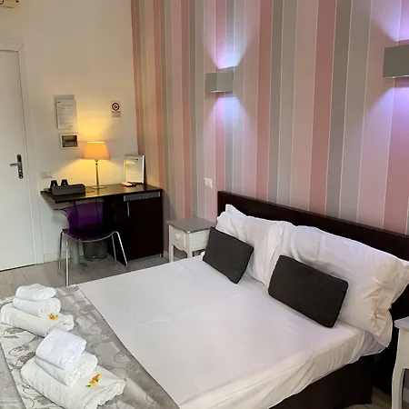 Chroma Italy - Chroma Tessera 4* Roma