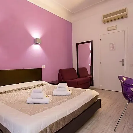Frühstückspension Chroma Italy - Chroma Tessera Rom